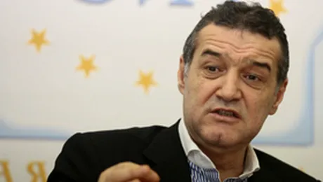 Gigi Becali a maturat treptele de la tribuna oficiala