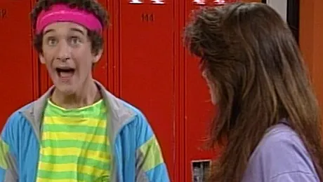 Ţi-l mai aminteşti pe Screech? Cum arată acum starul din „Salvaţi de clopoţel”!