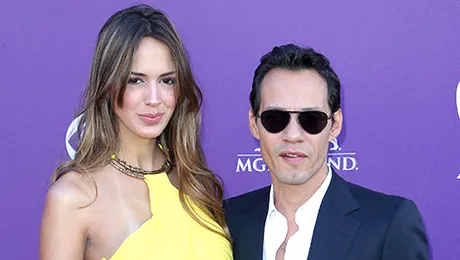 Marc Anthony s-a logodit cu modelul Shannon De Lima! Urmează nunta