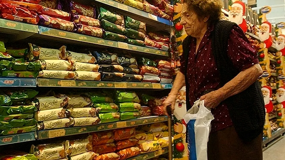 Carrefour Spania scuteste persoanele de peste 65 de ani de TVA