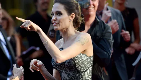 Angelina Jolie se vrea regizoare