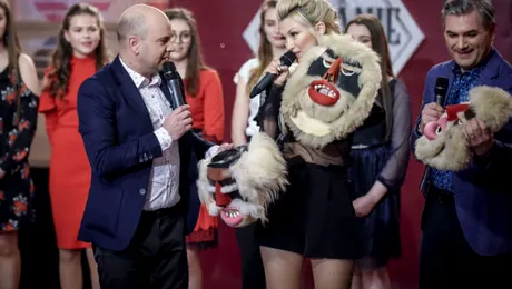 Elisa Maxim, câştigătoarea “Ie, Românie” – Moldova, urmează cursurile unei şcoli de bucătari – FOTO