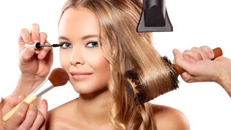 (P) Cum ne pregatim pentru o seara in oras?