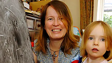 Karina Oakley are 2 ani si IQ de 160!