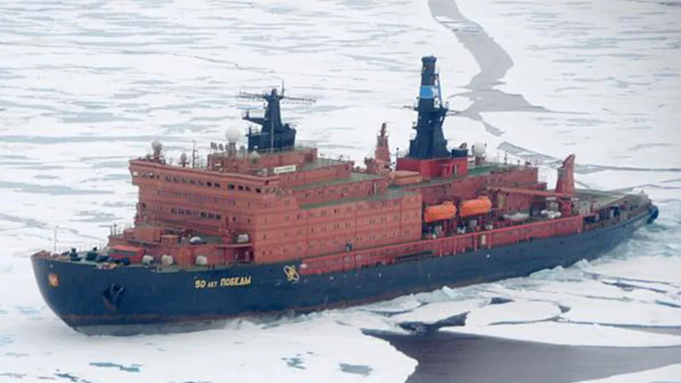 Rusia construiește cel mai mare spărgător de gheață