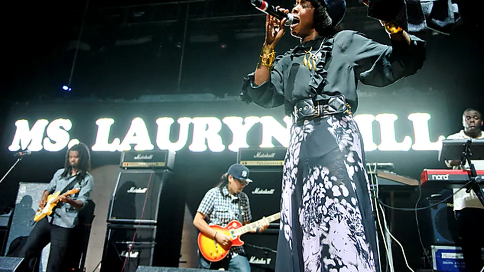 Lauryn Hill revine! Iat-o la Rock The Bells 2010 (Video)