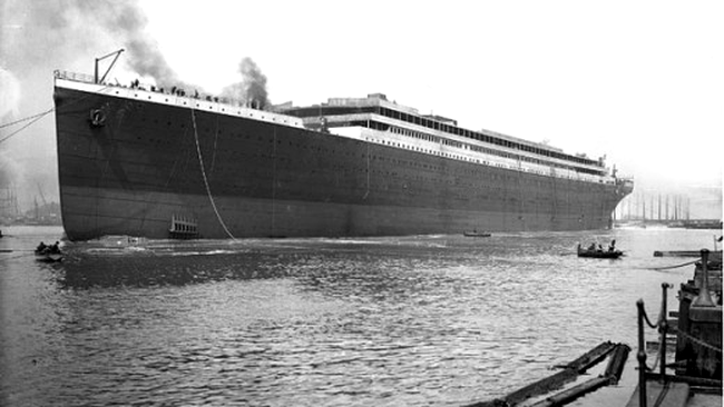 Lansarea la apa a unei legende: Titanic