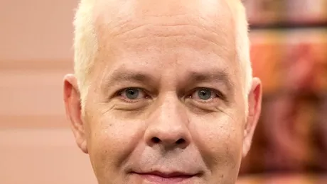 James Michael Tyler, vedetă a serialului „Friends”, diagnosticat cu cancer în stadiu terminal