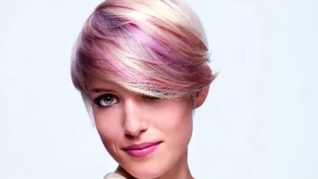 Reguli esenţiale de îngrijire ale părului vopsit