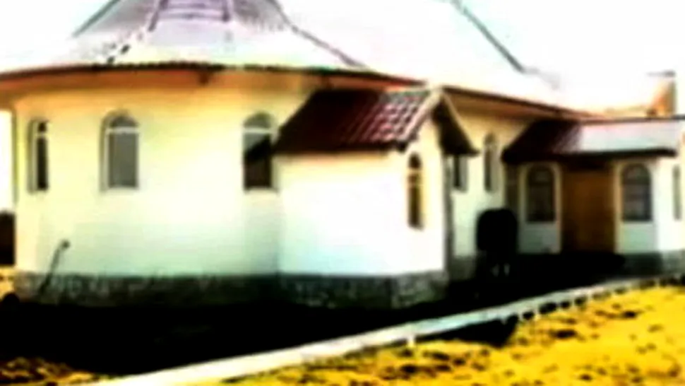 Un roman detine prima biserica privatizata din Romania (Video)