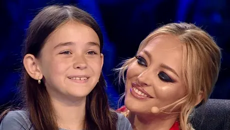Delia, emoţionată de o fetiţă în culisele X Factor: ”Nu-mi place să provoc lacrimi copiilor