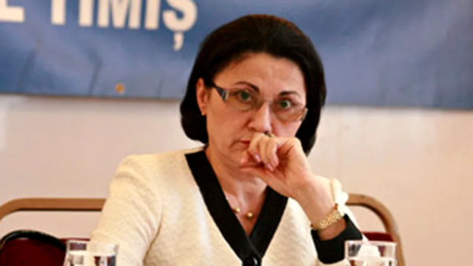 Boc avea pregatita remanierea lui Andronescu