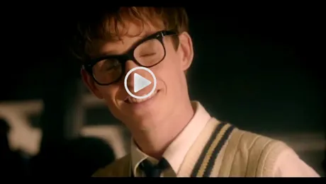 Omul de ştiinţă Stephen Hawking vrea să fie următorul personaj negativ din seria James Bond (Video)