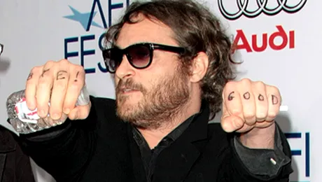 Joaquin Phoenix îşi lansează documentarul despre viaţa lui ca rapper