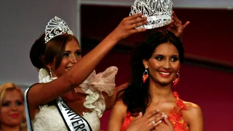 Miss Universe Romania 2010, Alexandra Catalina Filip, renunta la titlu