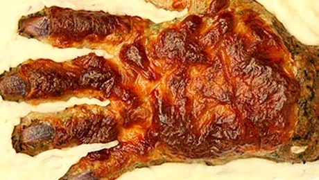 Mana de om cu piure, socanta si crocanta! (Poze)