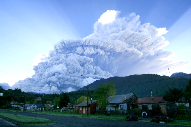 Vulcanul Chaiten din Chile, erupția din 2008