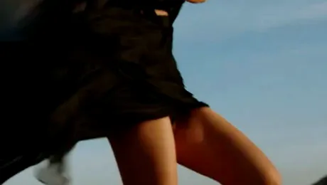 Îndrăzneaţă! Andreea Bălan îşi arată părtile intime în cel mai nou clip – FOTO&VIDEO