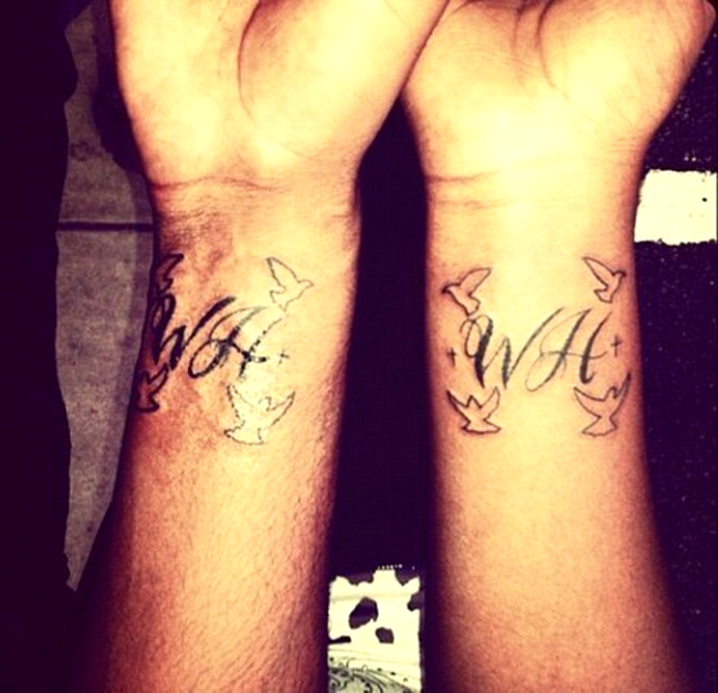 Bobbi Kristina si Nick au acelasi tatuaj pe mana