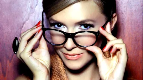 Adela Popescu şi-a ales rochia de mireasă!