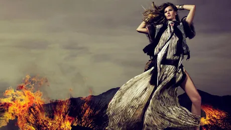 Gisele Bundchen, in flacari pentru Roberto Cavalli (Poze)