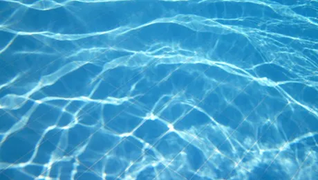 Poate sunetul să circule sub apă?