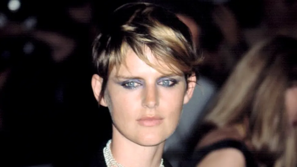 Top-modelul Stella Tennant, muza lui Karl Lagerfeld, a murit la 50 de ani