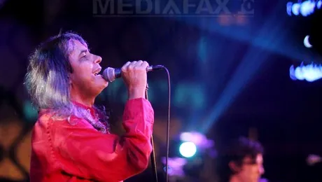 Puya, pe noul album aniversar al trupei Iris