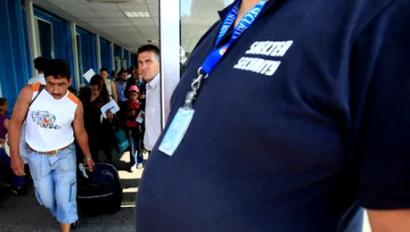 Cat l-a costat pe Sarkozy repatrierea tiganilor