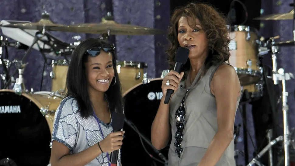 Fiica lui Whitney Houston a fost decuplată de la aparate