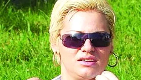 Nikita este gravida!