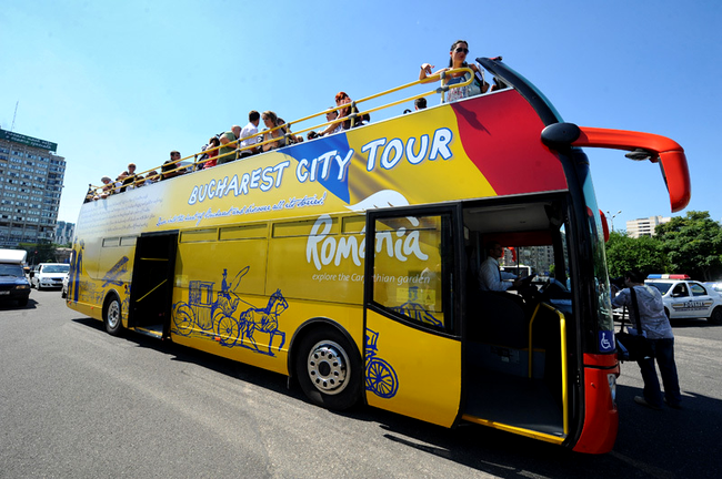 Autobuze supraetajate in Bucuresti, in scop turistic