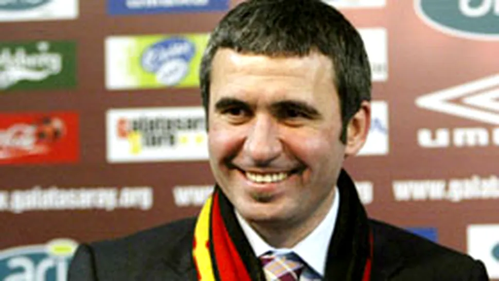 Hagi ar putea semna luni cu Galatasaray