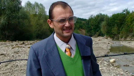 Şi caii sunt verzi pe pereţi (trailer)