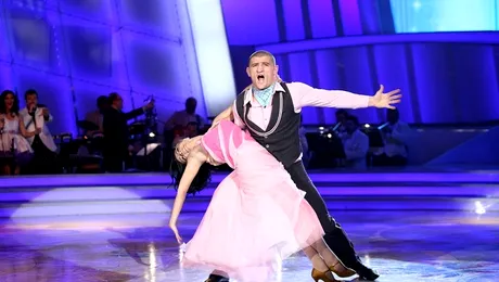 Iuliana Luciu si Catalin Morosanu, in finala la Dansez pentru tine!