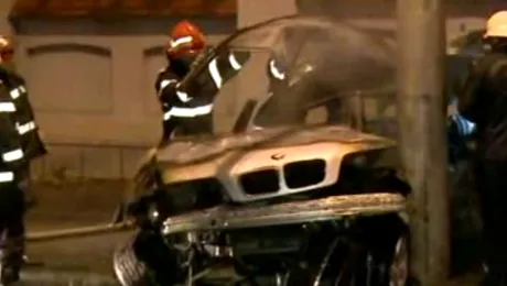 Accident grav în zona Cotroceni din Capitală: Doi oameni au murit carbonizați