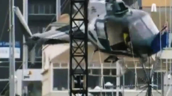 Momentul in care coada elicopterului s-a rupt