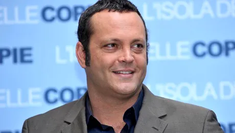 Vince Vaughn a sărit cu paraşuta alături de mama lui