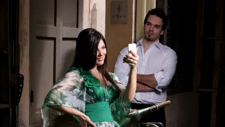 Vrei să-ţi cânte Paula Seling? Vorbeşte cu soţul!