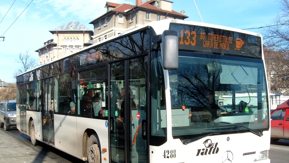 Trei linii de autobuze RATB revin la traseele de baza