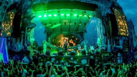 La Familia, super show la UNTOLD Festival – FOTO