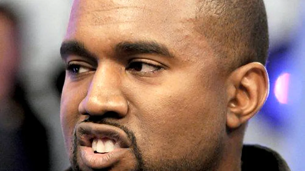Kanye West a agresat un fotograf