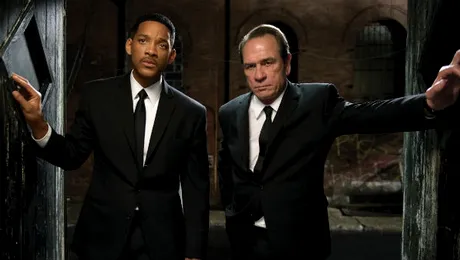 Bărbaţi în negru 3 (trailer)