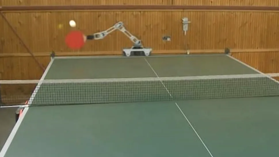Roboții care joacă ping-pong! (Video)