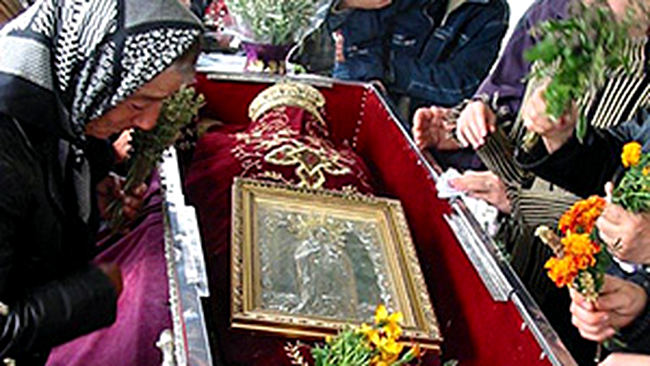 Pelerinaj la moastele Sfintei Cuvioase Parascheva de la Iasi