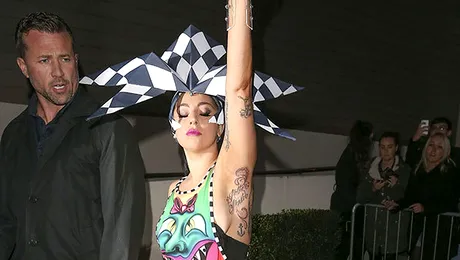 Lady Gaga şi-a făcut un tatuaj aniversar