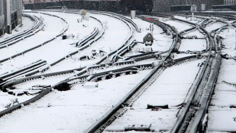 CFR: Trenurile au intarzieri de aproape o ora