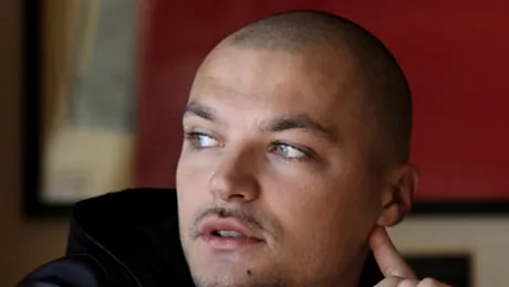 Puya: „Oamenii vor studente bete sus pe bar”