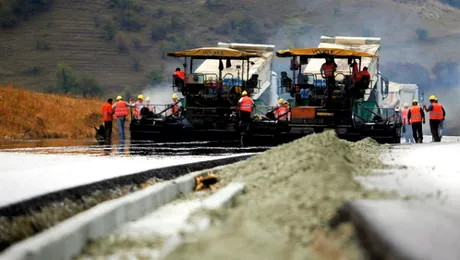 Soluția pentru 1.000 km de autostradă, în 10 ani!