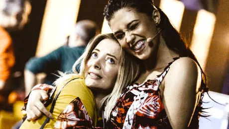 Delia: ”Nu puteam să ratez, Cheloo la costum e ceva de văzut în carne şi oase!”